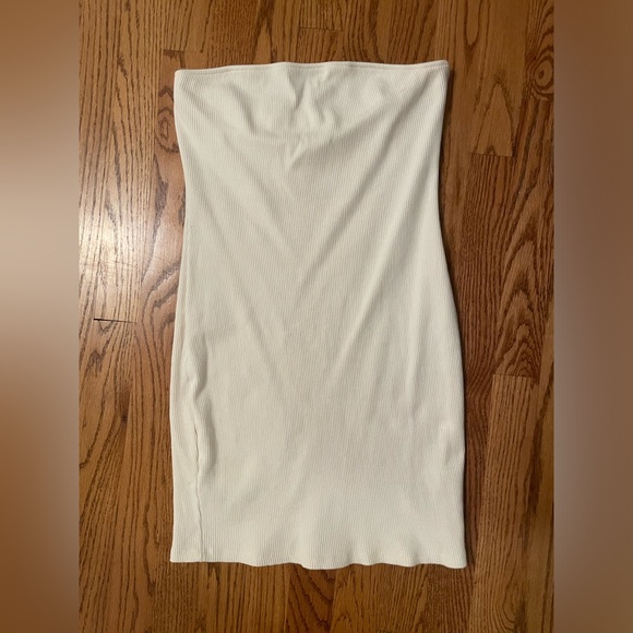 Mango Strapless Dress - Picture 6 of 9